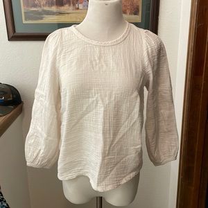 Universal thread XS white top
